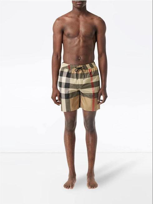 BURBERRY MEN SWIM SHORT